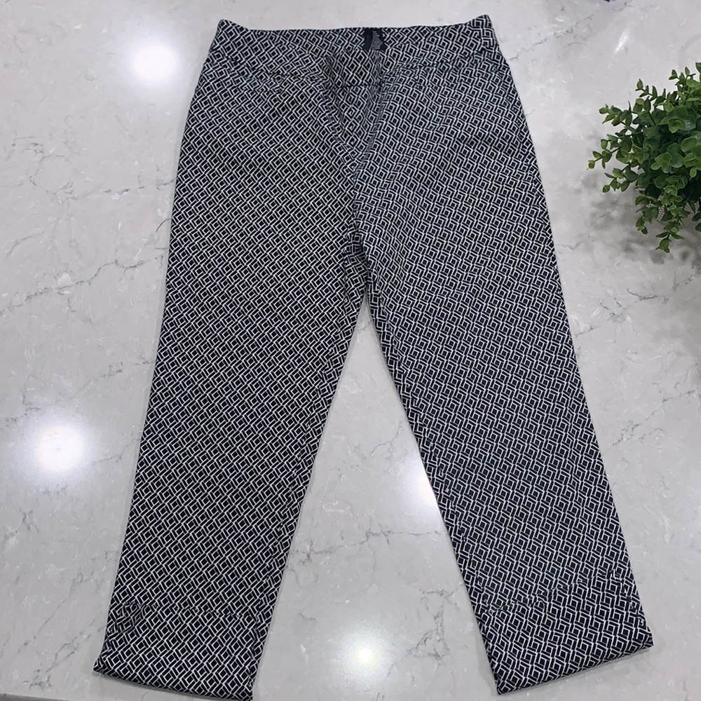 Women patterned slacks